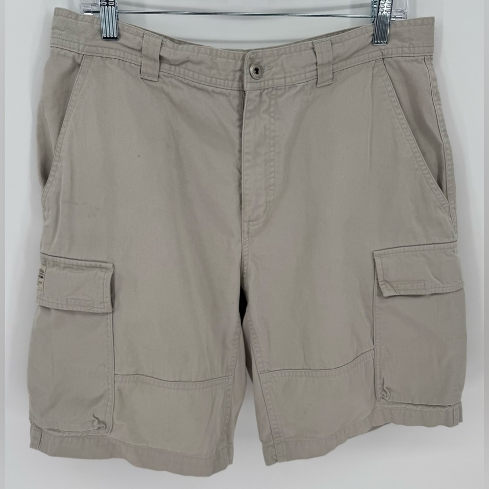 Columbia Men's Utility Cargo Khaki Shorts